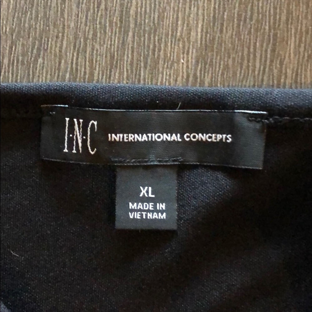 Women’s INC Blouse Size Large. Like new - Picture 8 of 14